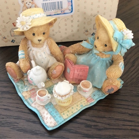 ☕️1992 Cherished Teddies Two Girls Having Tea☕️ - Picture 3 of 5